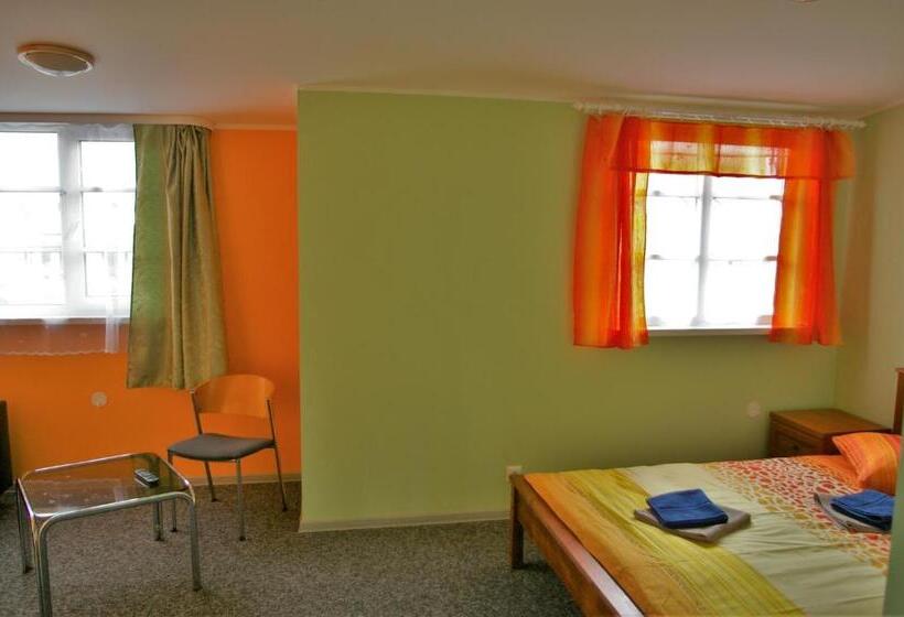Kagu Hostel