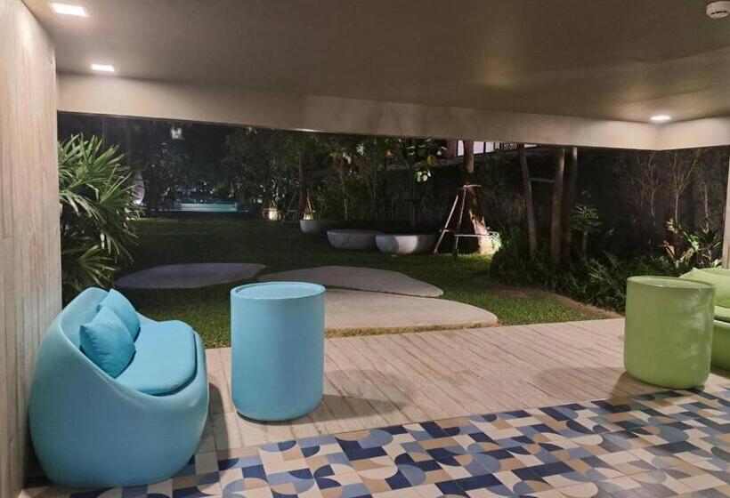 Pool View Marvest Huahin By Wilmot