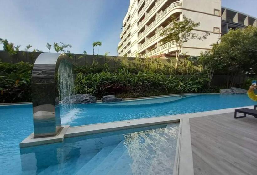 Pool View Marvest Huahin By Wilmot