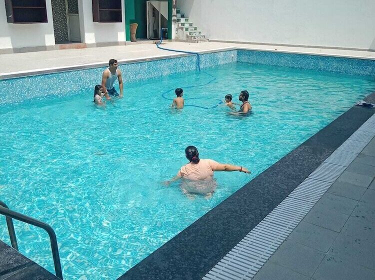 Novel Resort By Urban