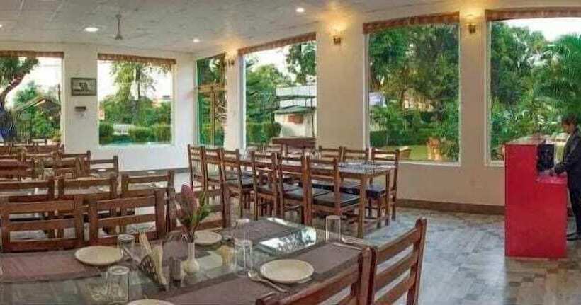 Novel Resort By Urban