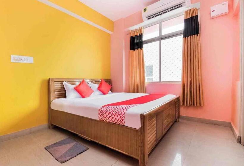 Old Durbar Hotel & Restaurant