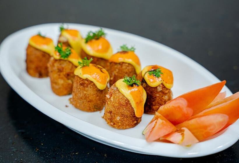 Old Durbar Hotel & Restaurant