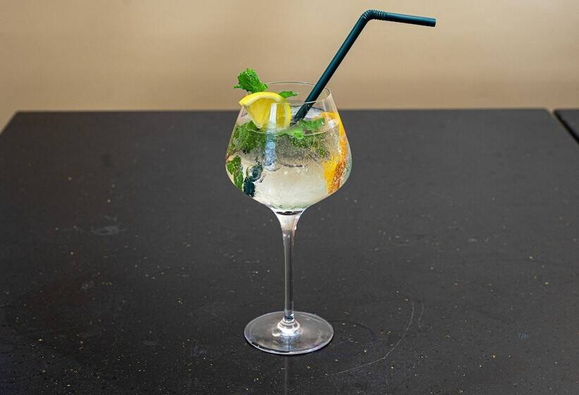 Old Durbar Hotel & Restaurant