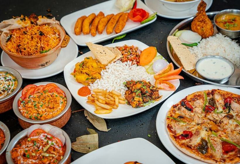 Old Durbar Hotel & Restaurant