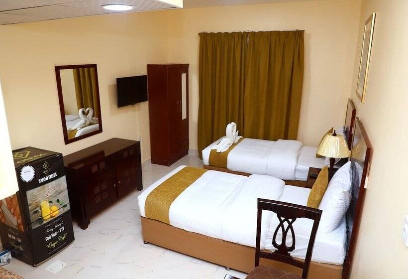 Onyx Hotel Apartments