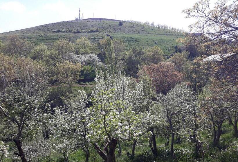 بنسيون Aghveran Eco Guest House