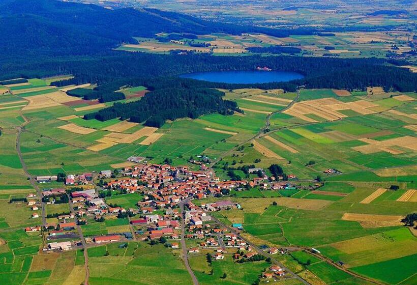 بنسيون Auberge Du Couvige