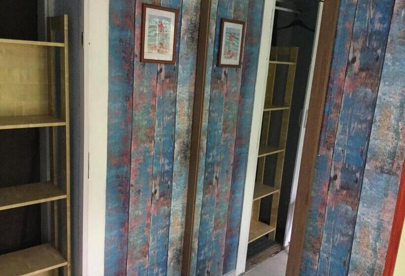 بنسيون Balatongyöngye Vendégház