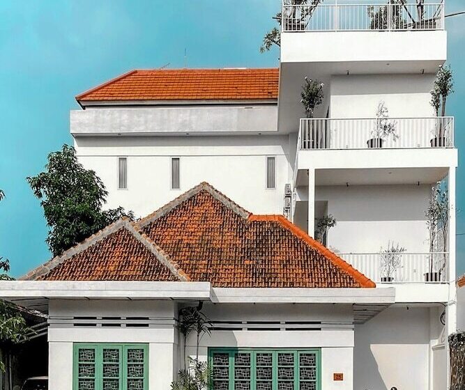 پانسیون Binumar Guest House
