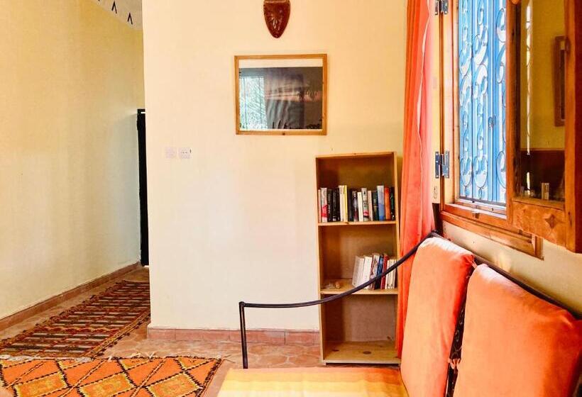 펜션 Caravane Chaima