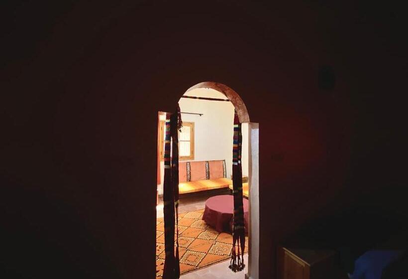 펜션 Caravane Chaima