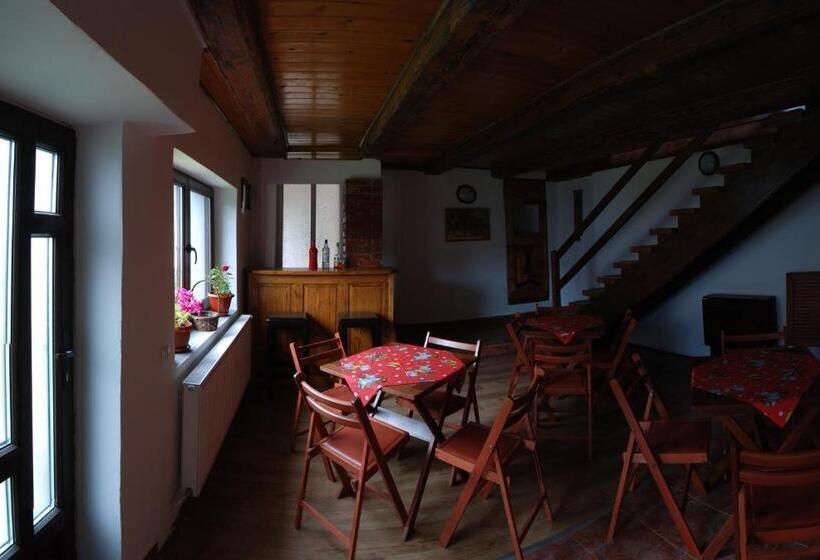 פנסיון Casa Gross