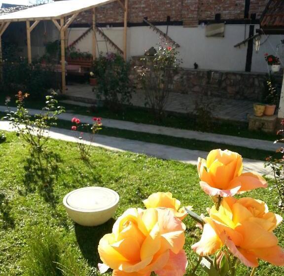 פנסיון Casa Gross