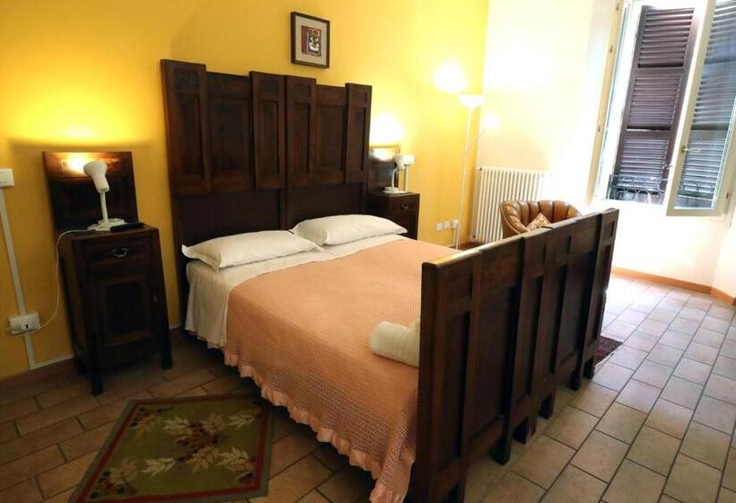 펜션 Casadiviaappia