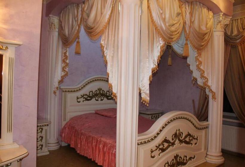 پانسیون Ceasar