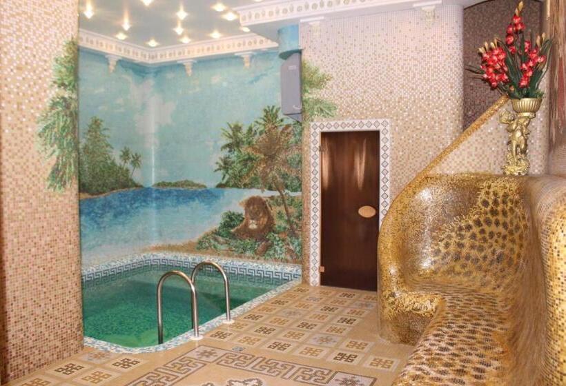 پانسیون Ceasar