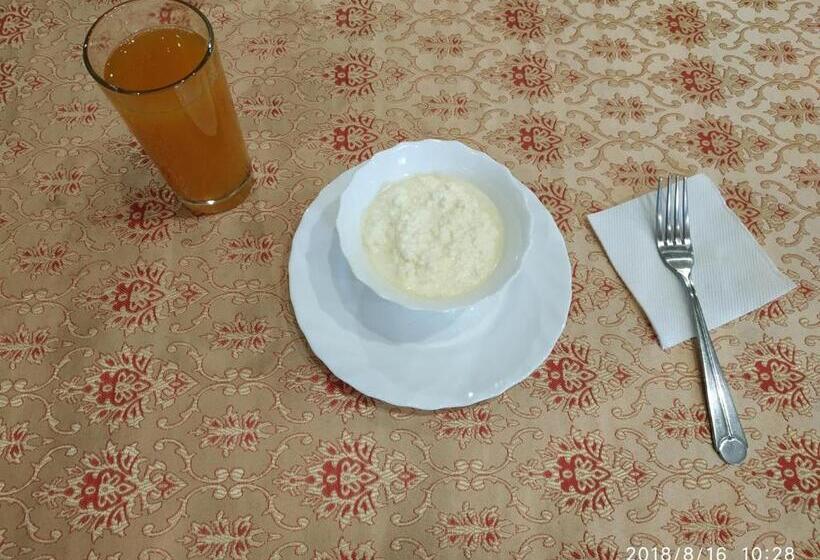 پانسیون Ceasar