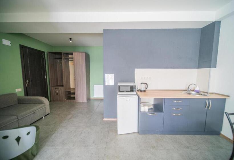 پانسیون Chalet Papa Basili