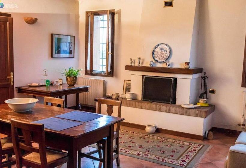 بنسيون Corte Bagnetta