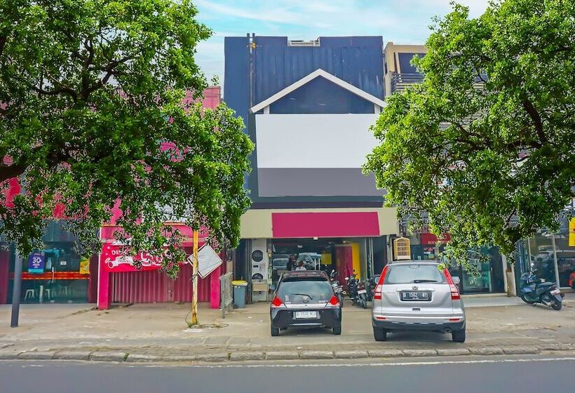 بنسيون Elite Residence Ciputat By Oyo