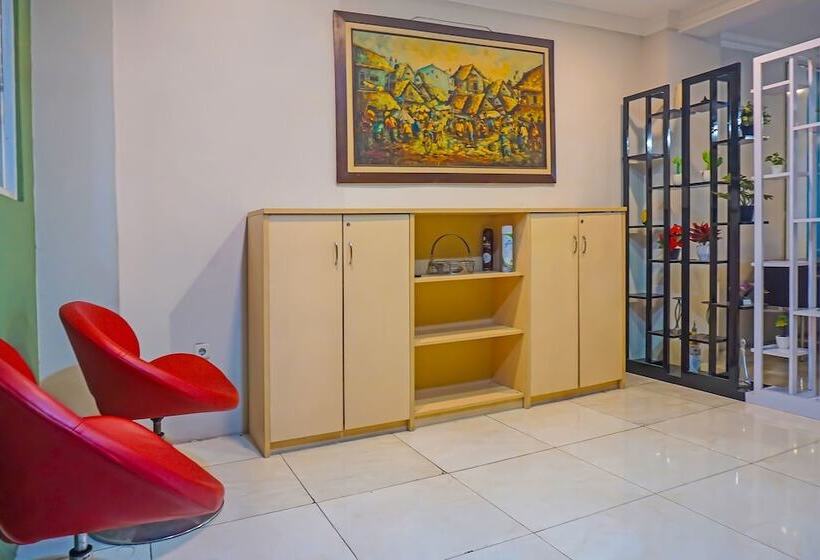 بنسيون Elite Residence Ciputat By Oyo