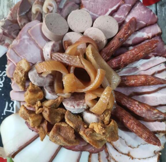 بنسيون Flori De Bucovina