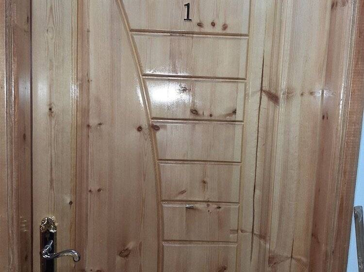 پانسیون Gohar Guest House