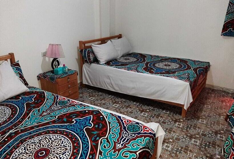 پانسیون Gohar Guest House