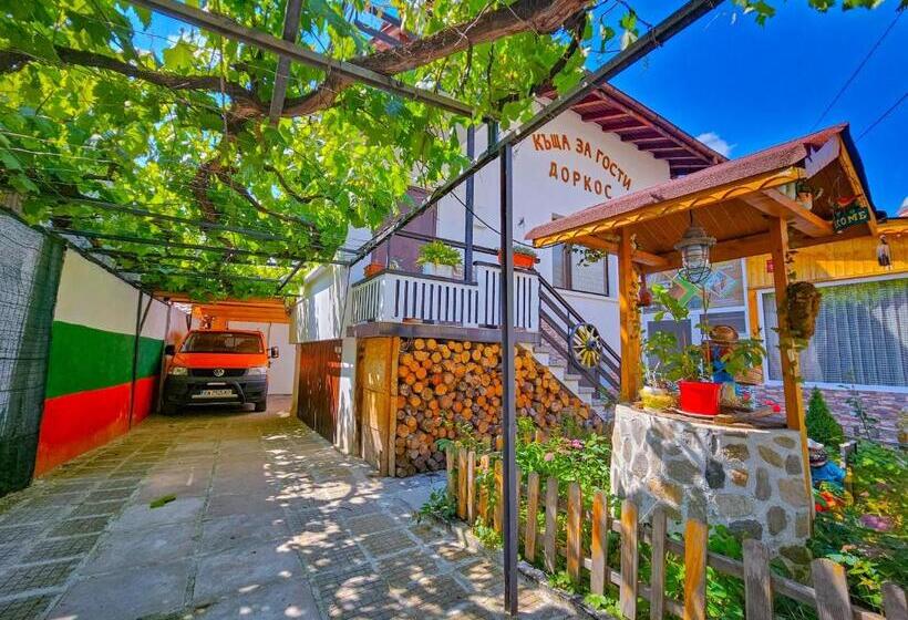 פנסיון Guest House Dorkos