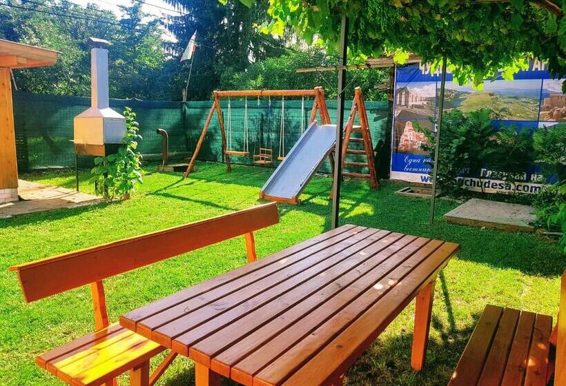 פנסיון Guest House Dorkos