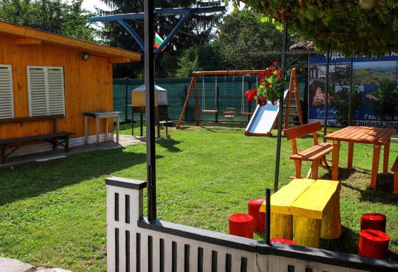 פנסיון Guest House Dorkos