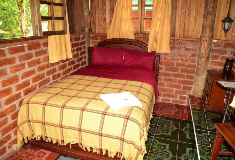 بنسيون Hosteria Kindi Wasi
