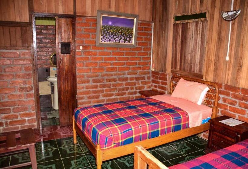 پانسیون Hosteria Kindi Wasi