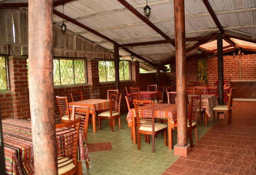بنسيون Hosteria Kindi Wasi