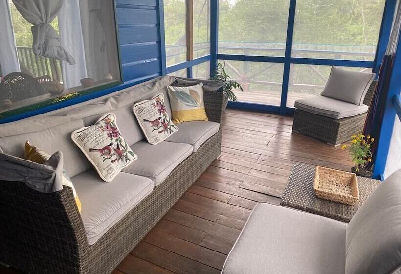 膳宿费 Howler House