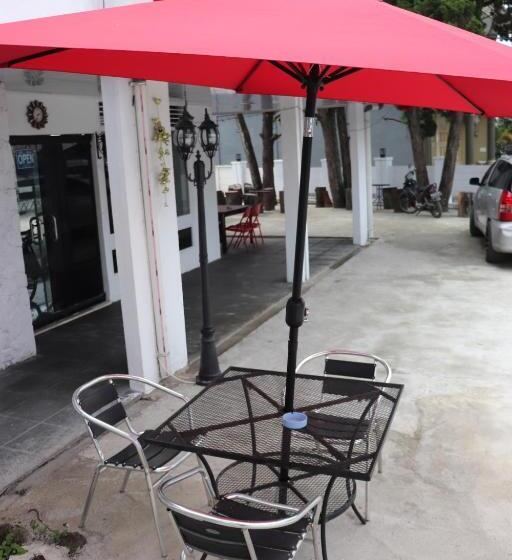 Пансион Hw. Hubers Hotel, Bar & Resto