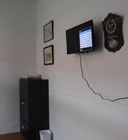 بنسيون Hw. Hubers Hotel, Bar & Resto