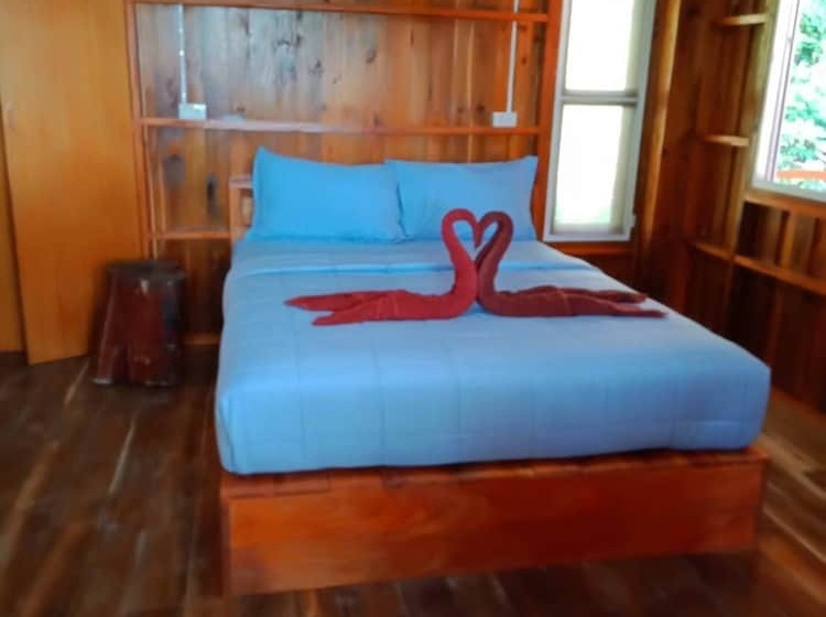 بنسيون Lanta Hill