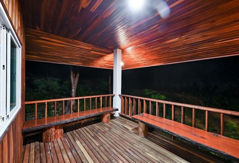 بنسيون Lanta Hill