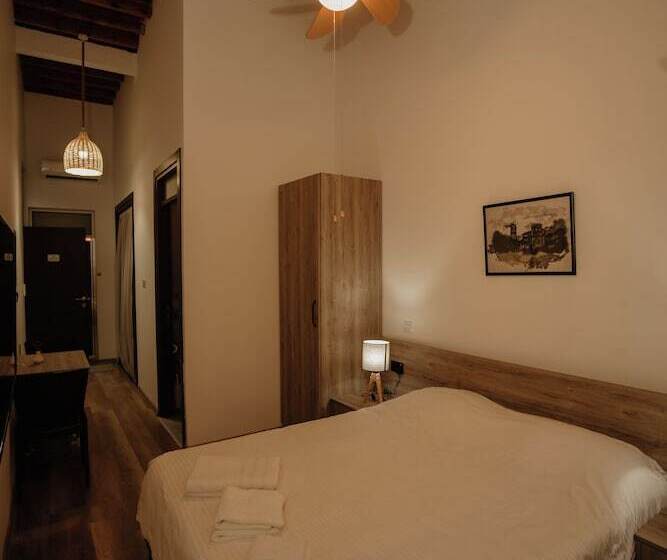 פנסיון Old Stone Boutique Hotel   North Cyprus