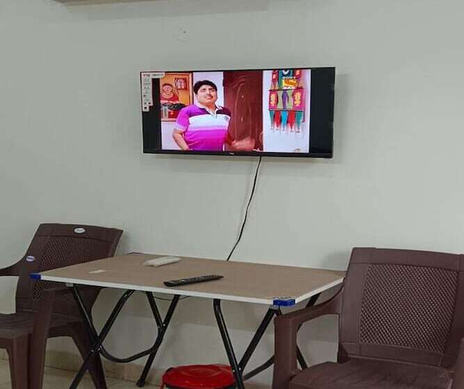 بنسيون Singh Deluxe Inn