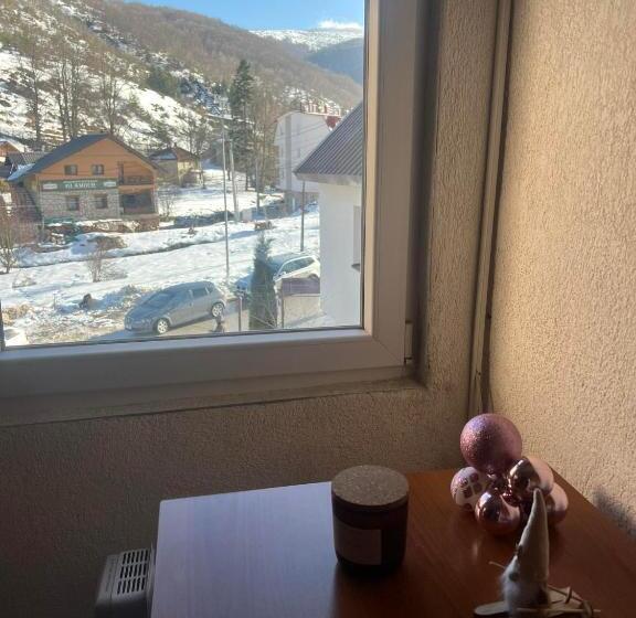 پانسیون Ski Center House Mavrovo