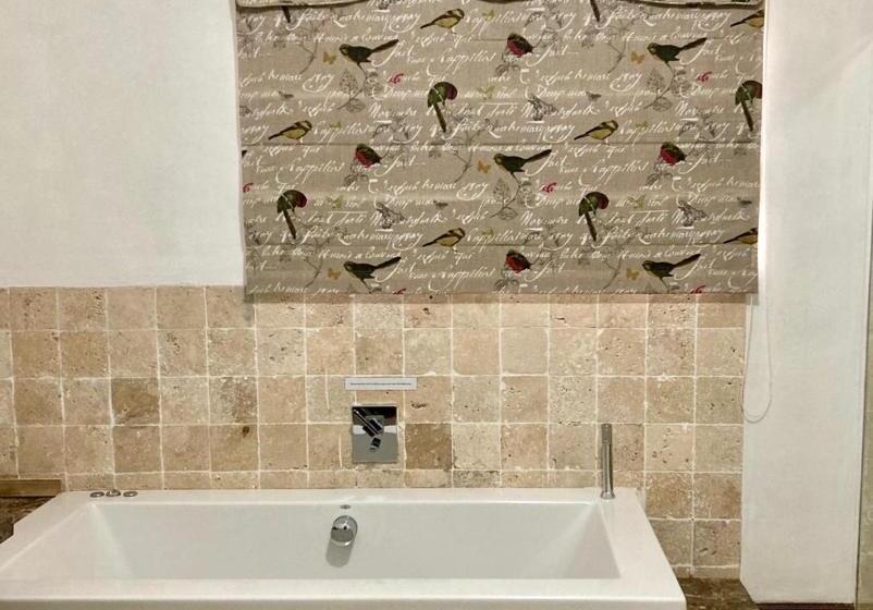 بنسيون Staymore Guesthouse