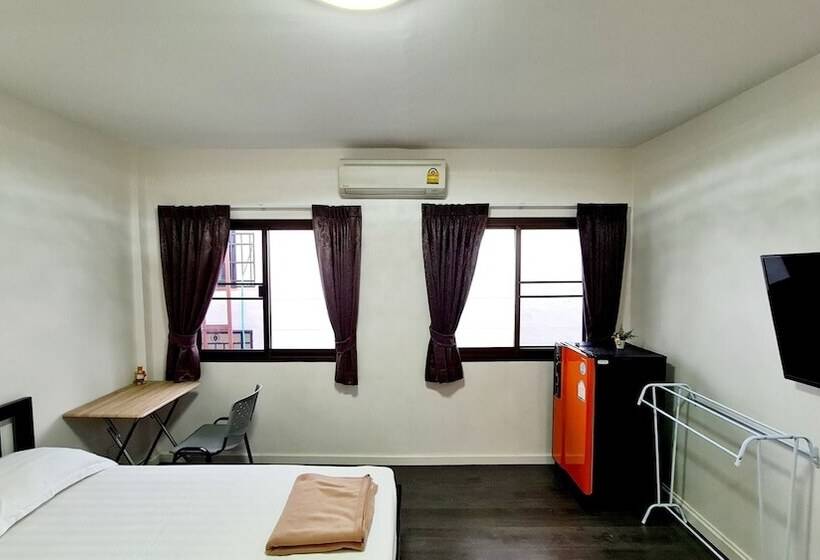 פנסיון Tp House@naka