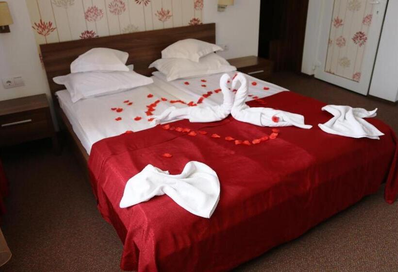 פנסיון Vila Evergreen