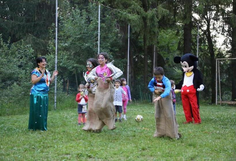 פנסיון Vila Evergreen