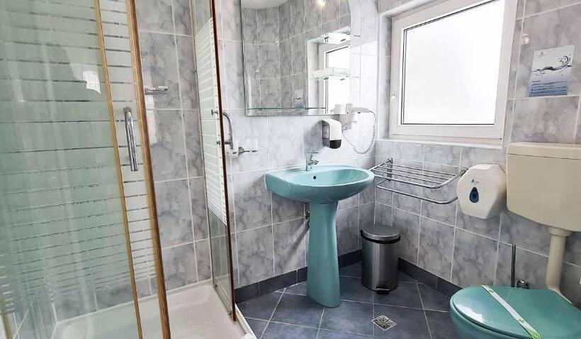 פנסיון Vila Evergreen