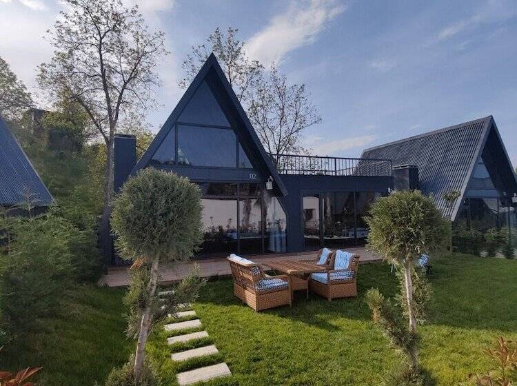 Ramada Resort By Wyndham Sapanca Thermal