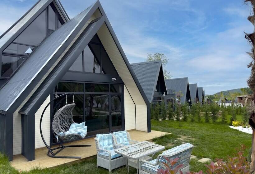 Ramada Resort By Wyndham Sapanca Thermal